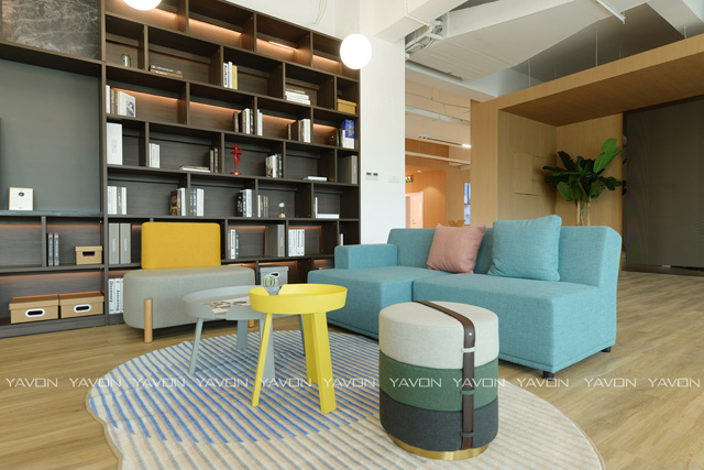 雅風辦公家具展廳二樓會議休閑區(qū)