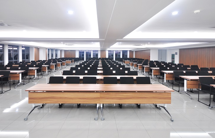 會(huì)議培訓(xùn)桌椅