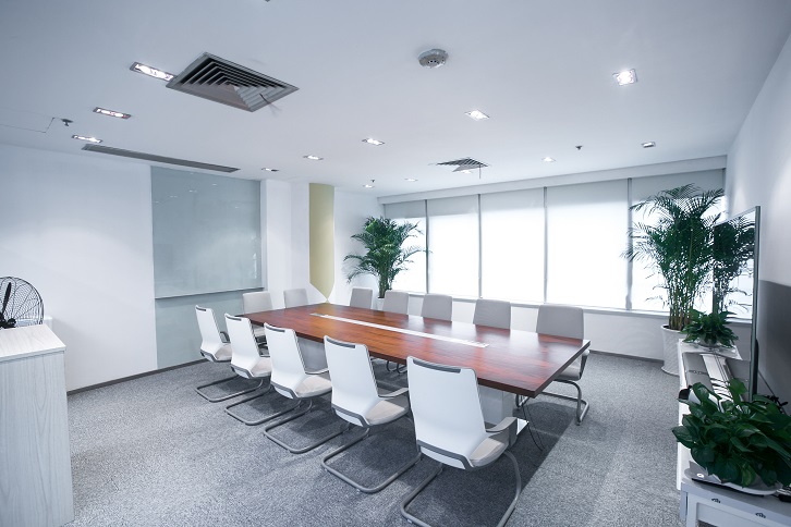 實(shí)木會議桌椅